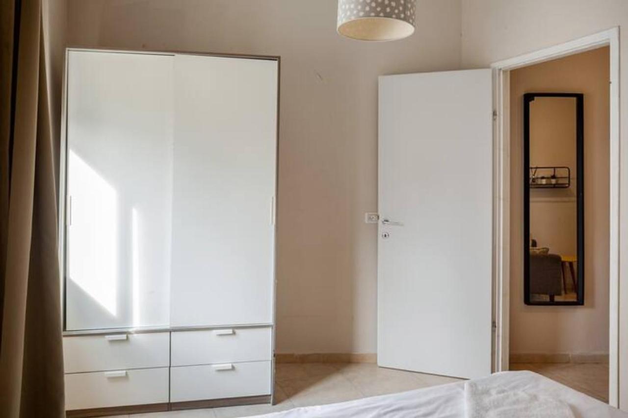 Ourplace Nachalat Binyamin テル・アビブ エクステリア 写真